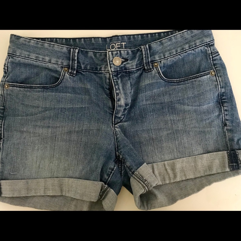 LOFT jean denim shorts size 2